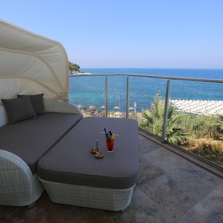 Charisma De Luxe Hotel Kusadasi Bagian luar foto