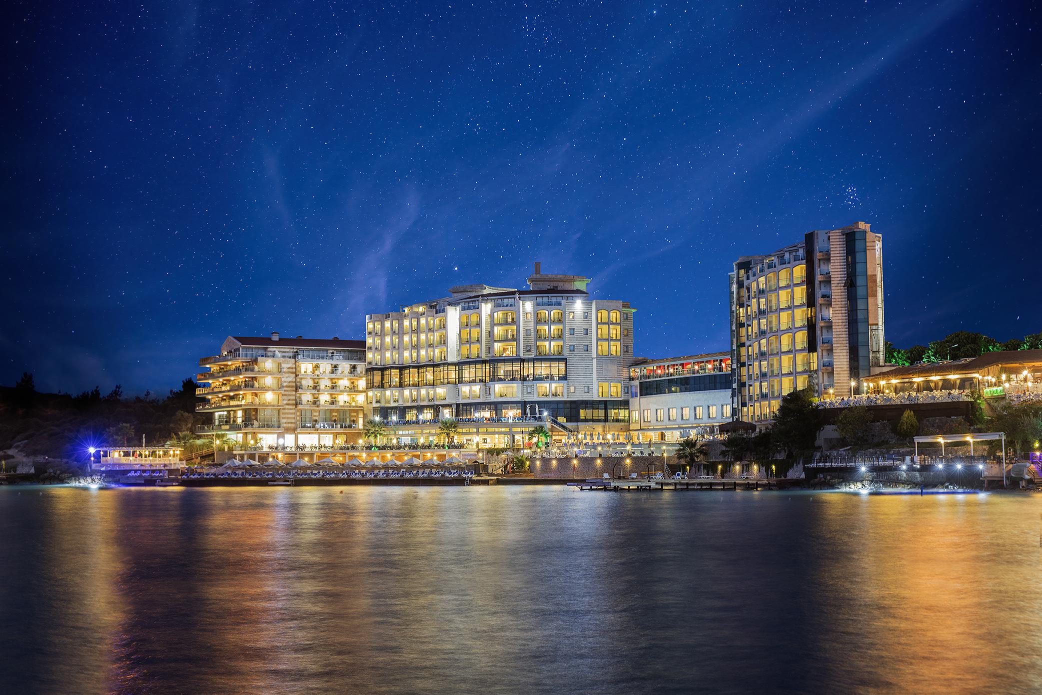 Charisma De Luxe Hotel Kusadasi Bagian luar foto