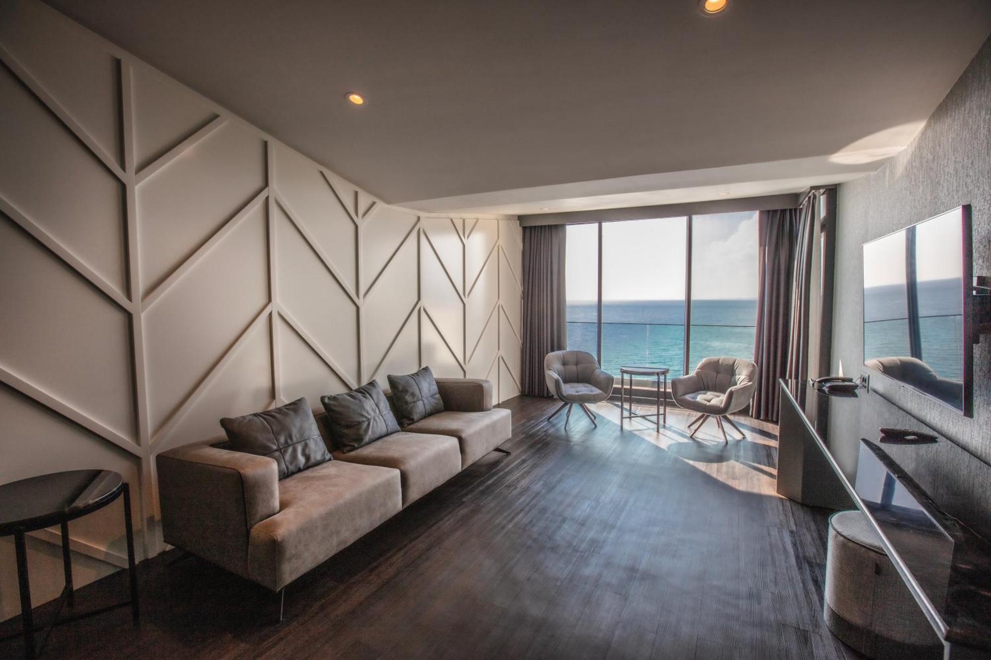 Charisma De Luxe Hotel Kusadasi Bagian luar foto