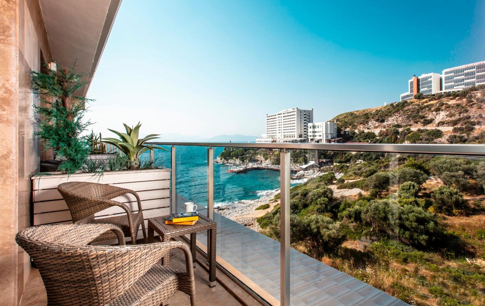 Charisma De Luxe Hotel Kusadasi Bagian luar foto